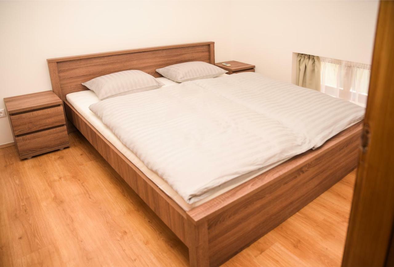 Centrum Apartman Cegléd Dış mekan fotoğraf